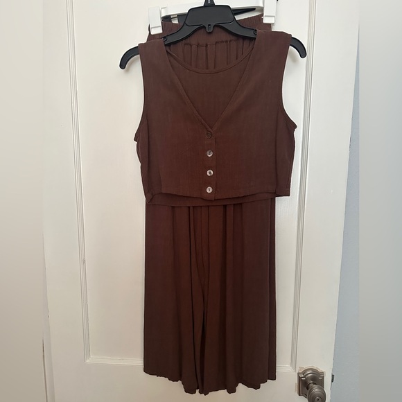Fashion Brand Company Other - XXS Fashion Brand Company Brown Linen Vest & Pants Set